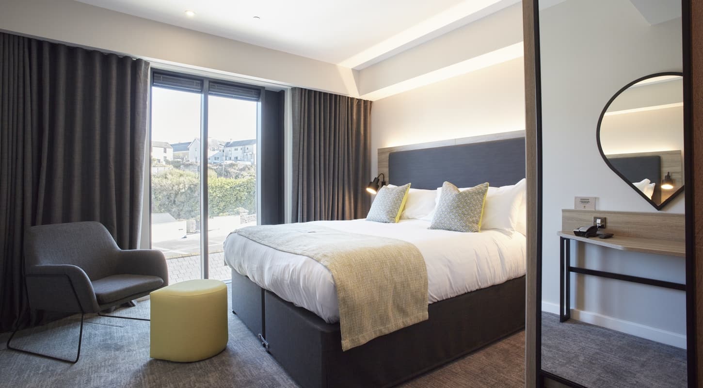 Tŷ Hotel Rooms | Comfortable And Convenient Accommodation